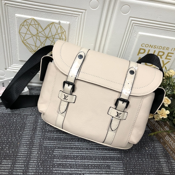 ルイヴィトンバッグ正面デザイン